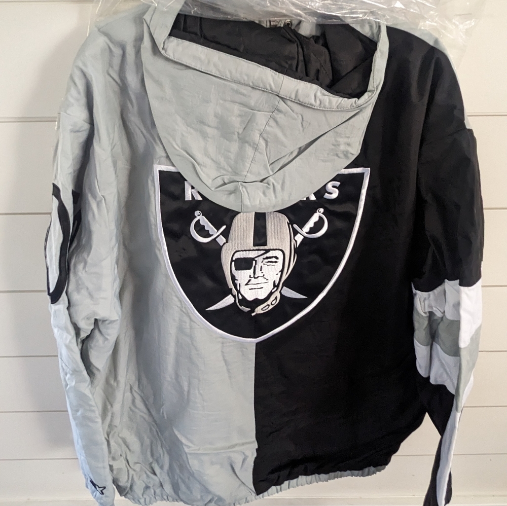 NEW Rare Vintage Raiders Puffer Jacket